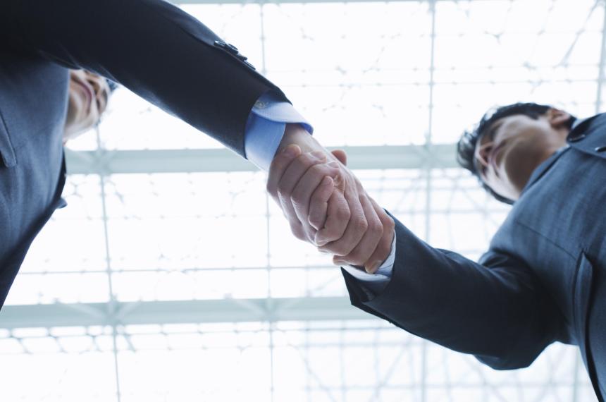 高くても売れる高価格戦略！ブランディング成功例に学ぶ競争戦略